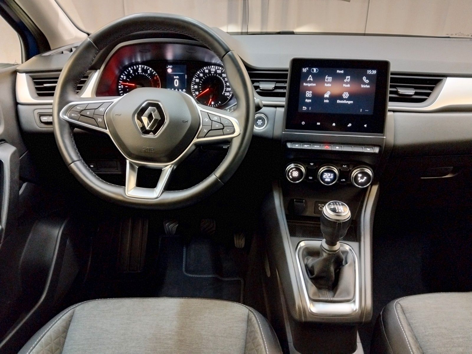 Renault Captur (06/2026, Benzin)