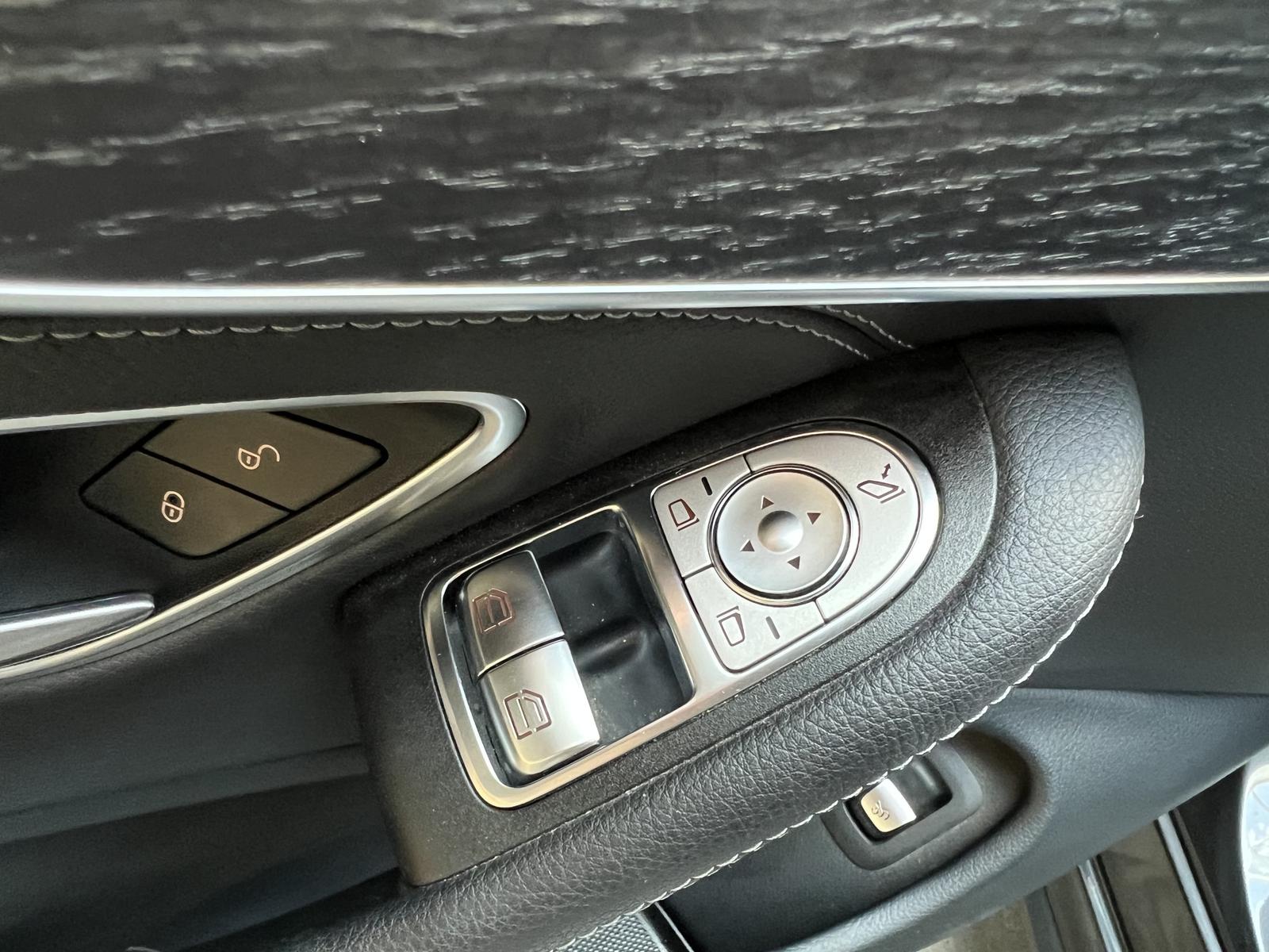 Mercedes-Benz 300 C C300d 4Mat AMG-Line Panorama DAB Standheizung, миниатюра 14