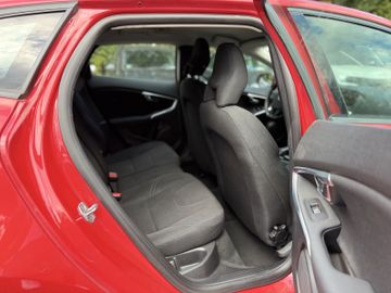 Volvo V40 - 9