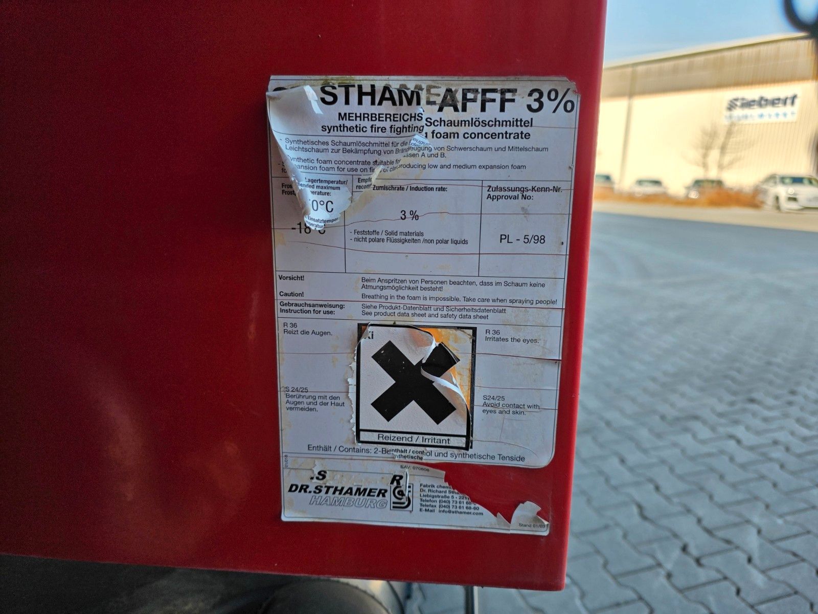 Fahrzeugabbildung MAN LE 8.150 Schaum 2.500 Liter Schmitz SLF 25/25