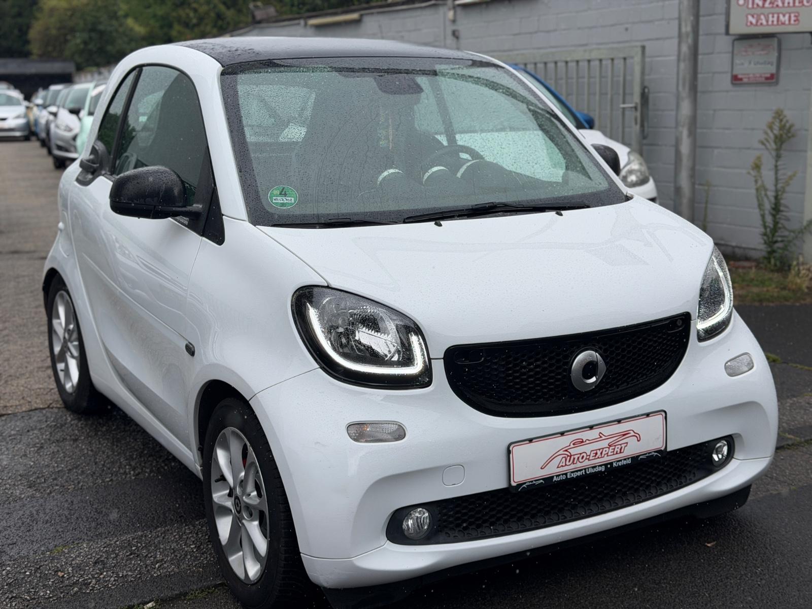 Smart ForTwo fortwo coupe LEDER+NAVI+KAMERA+AUTOMATIK