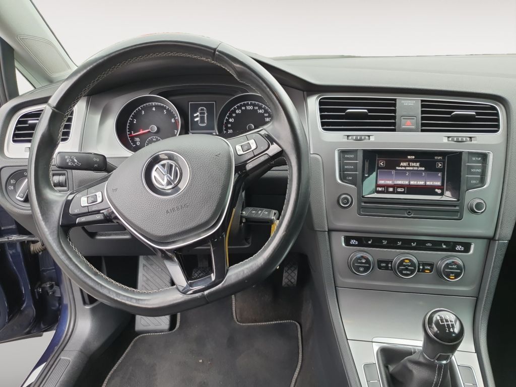 Fahrzeugabbildung Volkswagen Golf 1.4 TSI Lounge Climatronic,SH,GRA,PDC,NSW