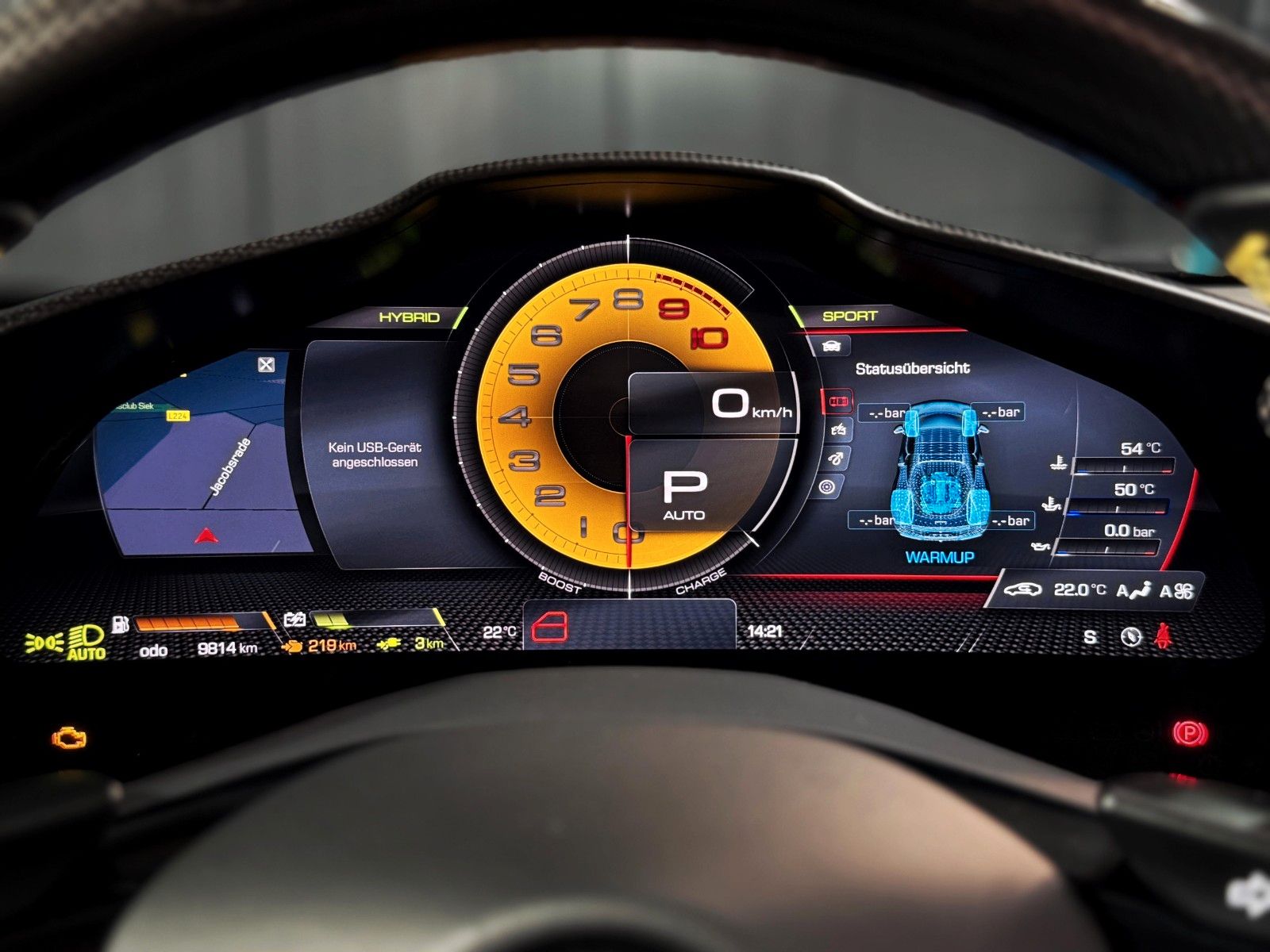 Fahrzeugabbildung Ferrari 296 GTS + Nero Extracampione + Racing Seats