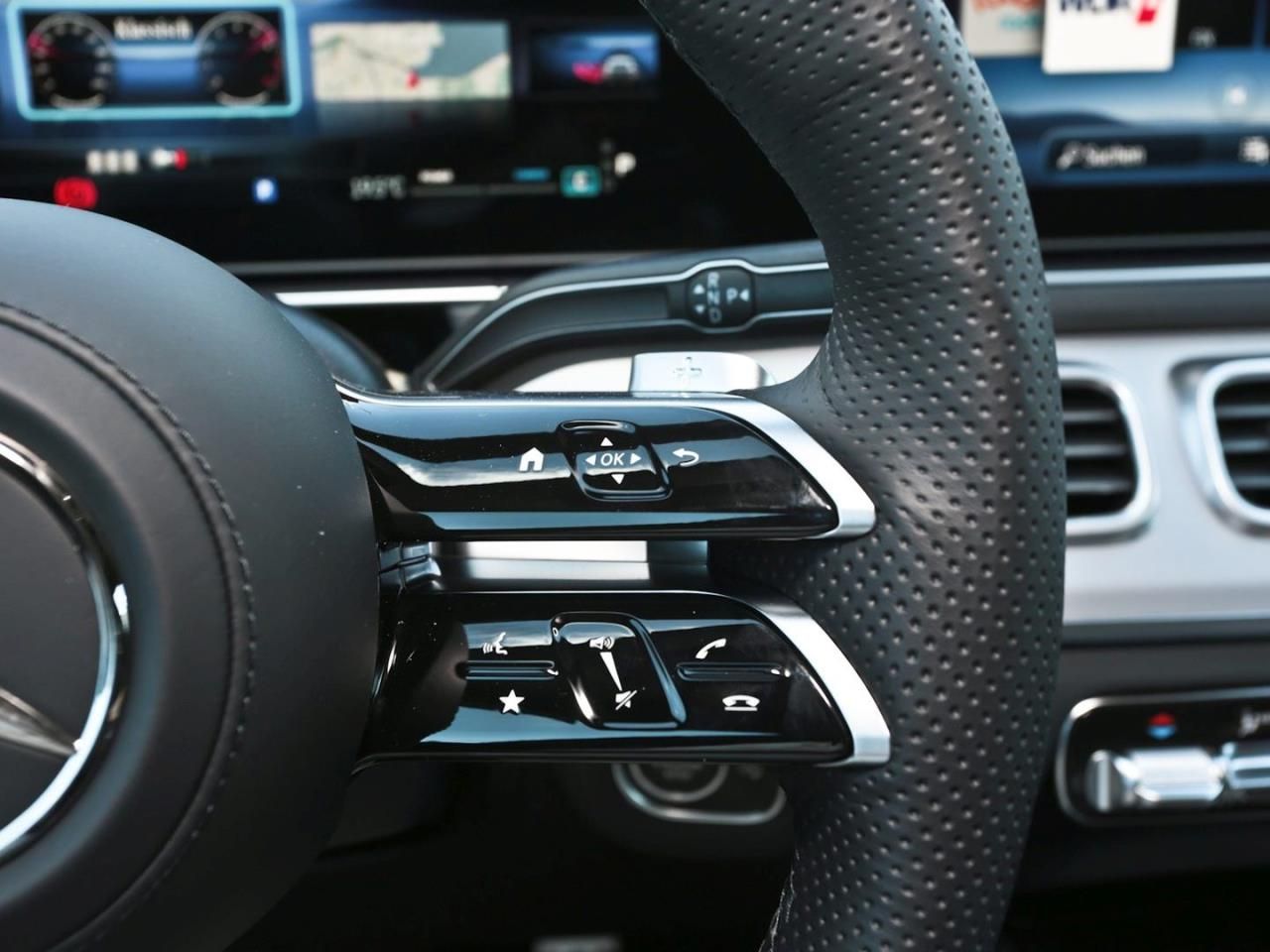 Mercedes-Benz GLE 300 d 4MATIC Coupé AMG Night Panorama foto 20