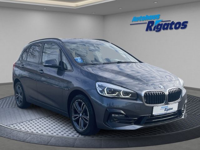 BMW 220 Active Tourer Sport Line Navi, Tempomat, Rüc