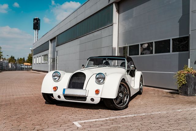 Morgan Plus 8