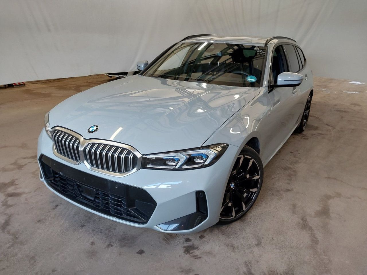 BMW 320d xD T M SPORT AdLED DA St Go 360° HiFi AHK foto 3