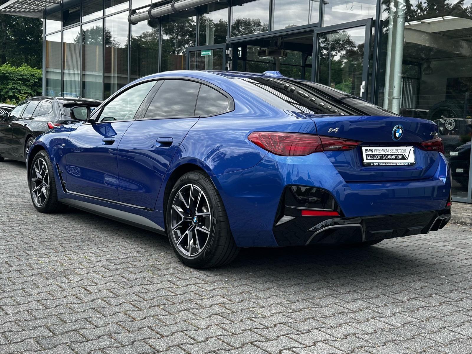 BMW i4 xDrive40 M Sport //HeadUp Stop&Go HiFi AHK