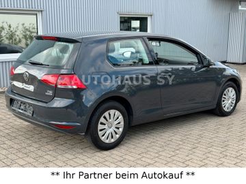 Volkswagen Golf - 6