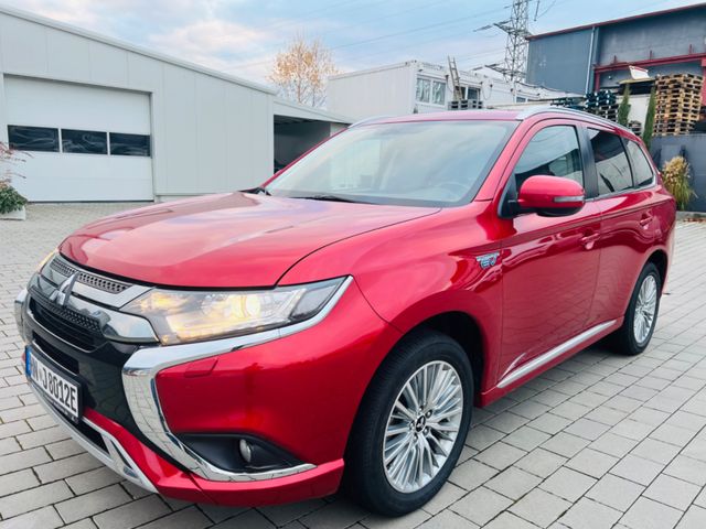 Mitsubishi Outlander PHEV Basis 4WD