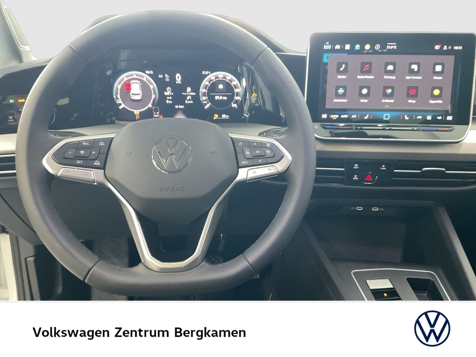 Volkswagen Golf VIII 1.5 eTSI LIFE CAM ACC CARPLAY SITZHEIZ foto 9