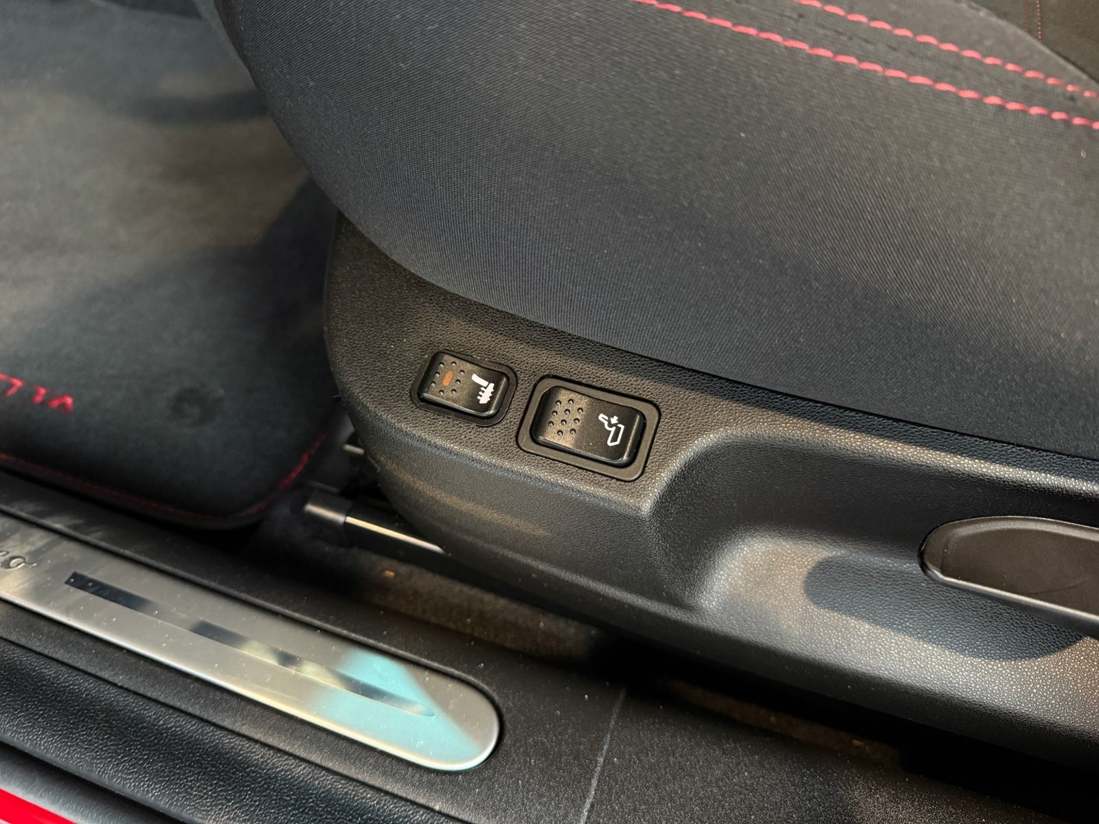 Fahrzeugabbildung Alfa Romeo Giulietta Sprint NAVI ALU