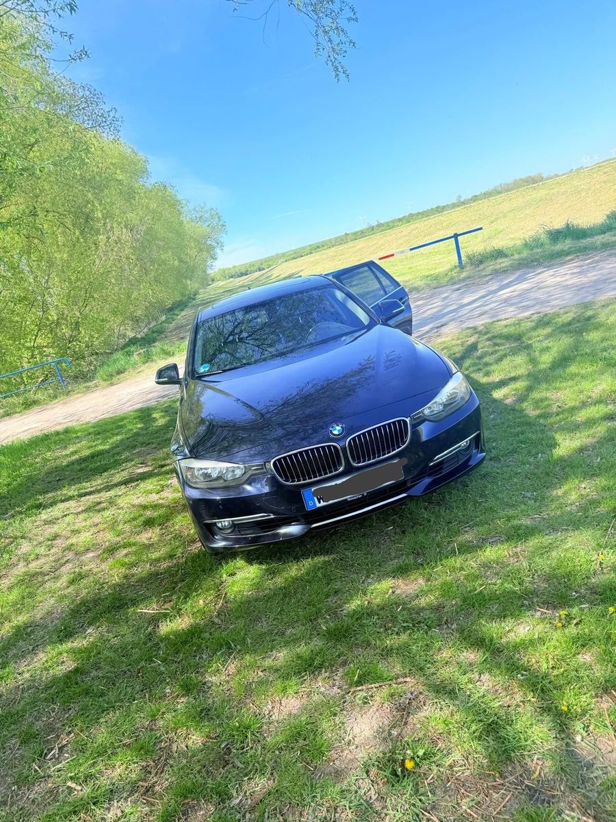BMW 320