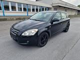 Kia cee'd / Ceed 2.0 TÜV-NEU - Kia aus 2008: Cee D