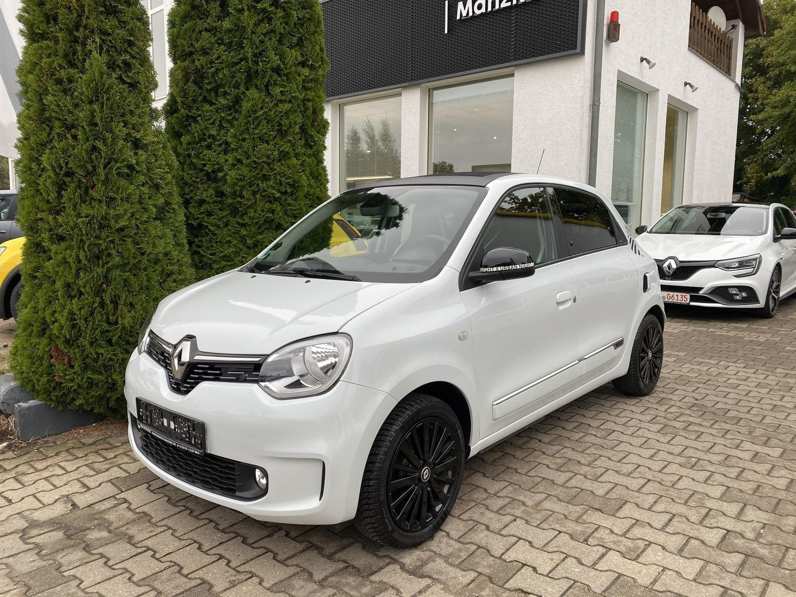 Renault Twingo E-Tech Urban Night