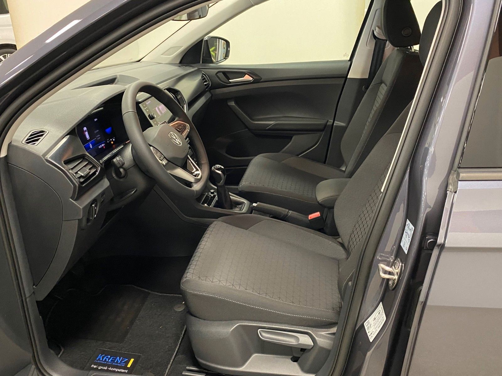 Fahrzeugabbildung Volkswagen T-Cross 1.0 TSI Life+KAMERA++PDC+ready2Discover+
