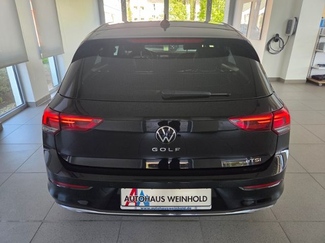 Golf  VIII MOVE 1.5 eTSI DSG LED+ NAV ACC HUD AH