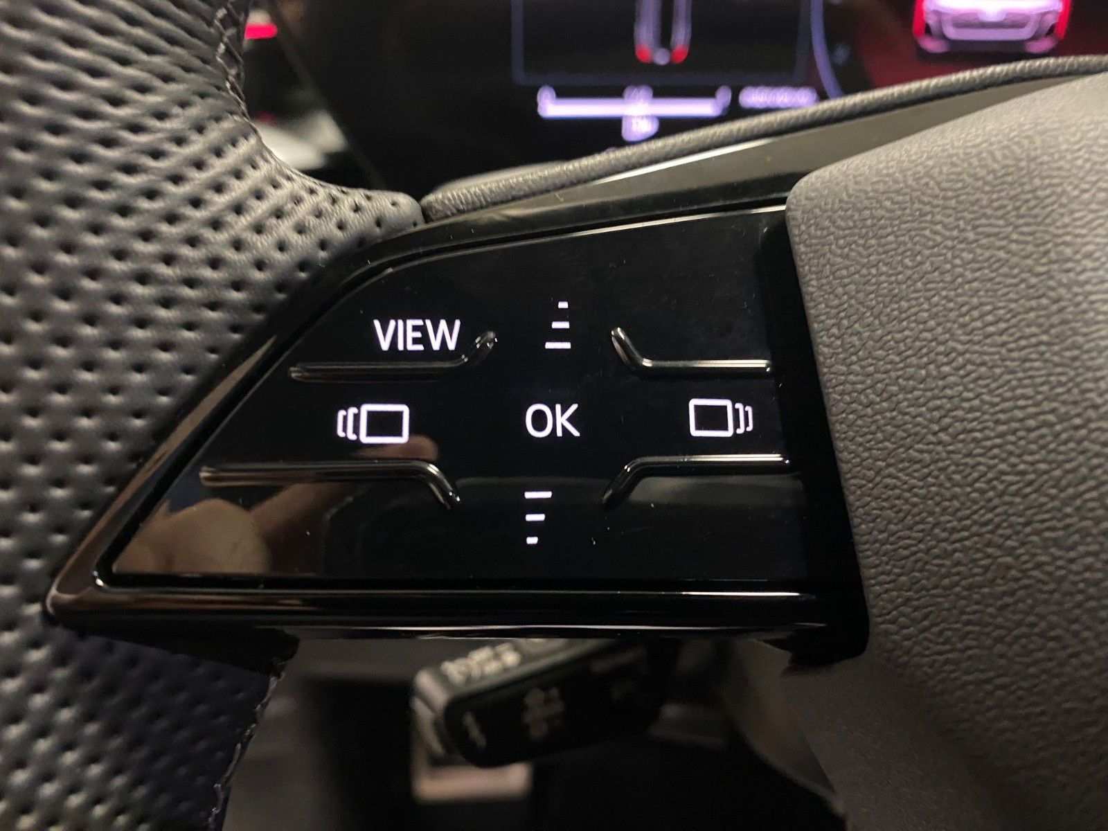 Fahrzeugabbildung Audi A5 B10 TFSI S tronic S-Line Avant+NAVI+19"+ACC+