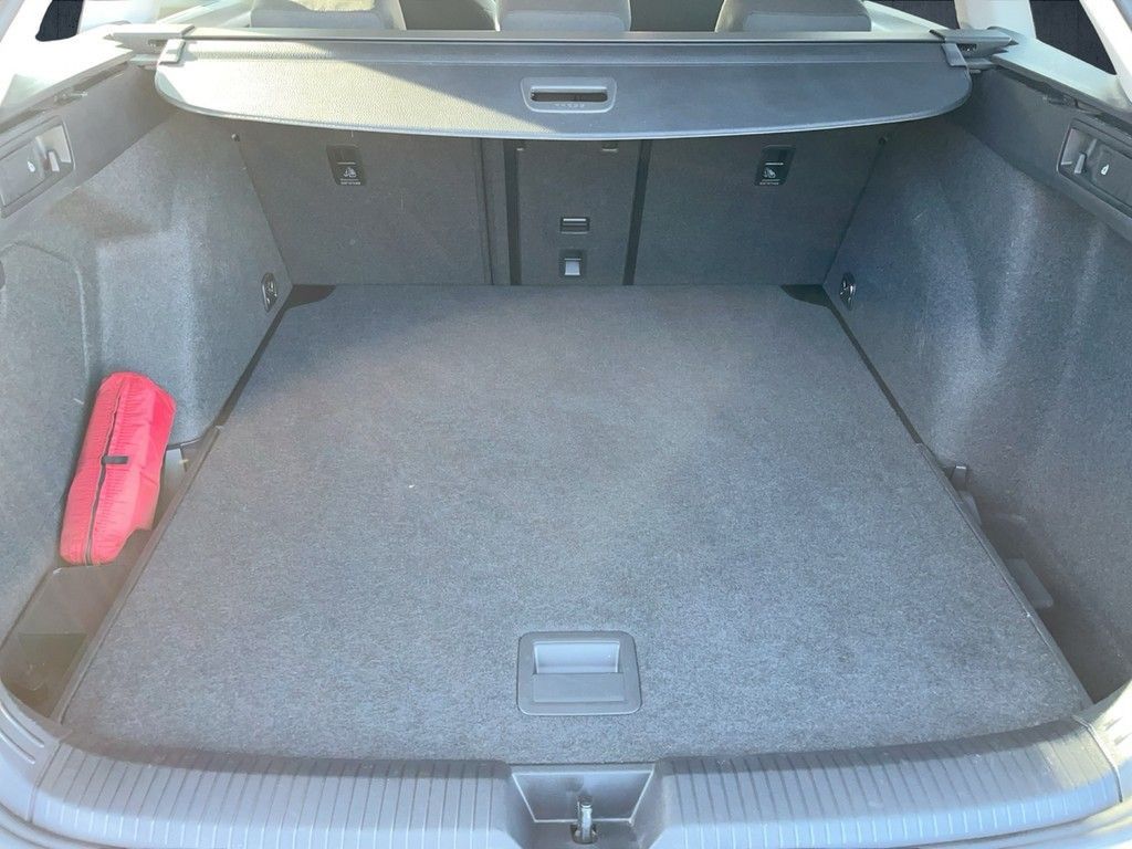 Volkswagen Golf - Bild 14