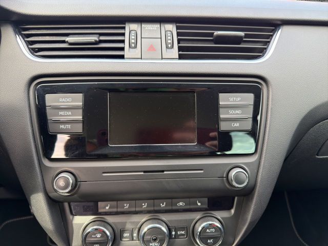 Octavia 1.2 TSI Edition/DSG/Xenon/PDC Klima