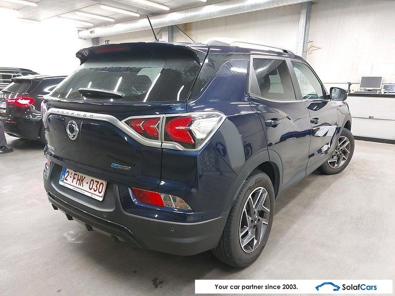 Ssangyong Korando e-Motion Platinum Virtual ACC Navi 1/2 imagem 2