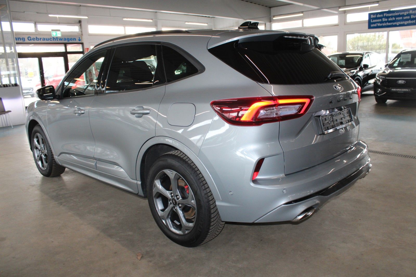 Fahrzeugabbildung Ford Kuga ST-Line X Automatik Facelift AHK Matrix LED