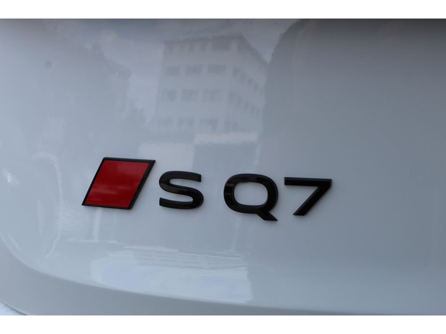 SQ7 4.0TFSI qu.Tiptr.- S-Sitze*Carbon*Pano*B&O!!