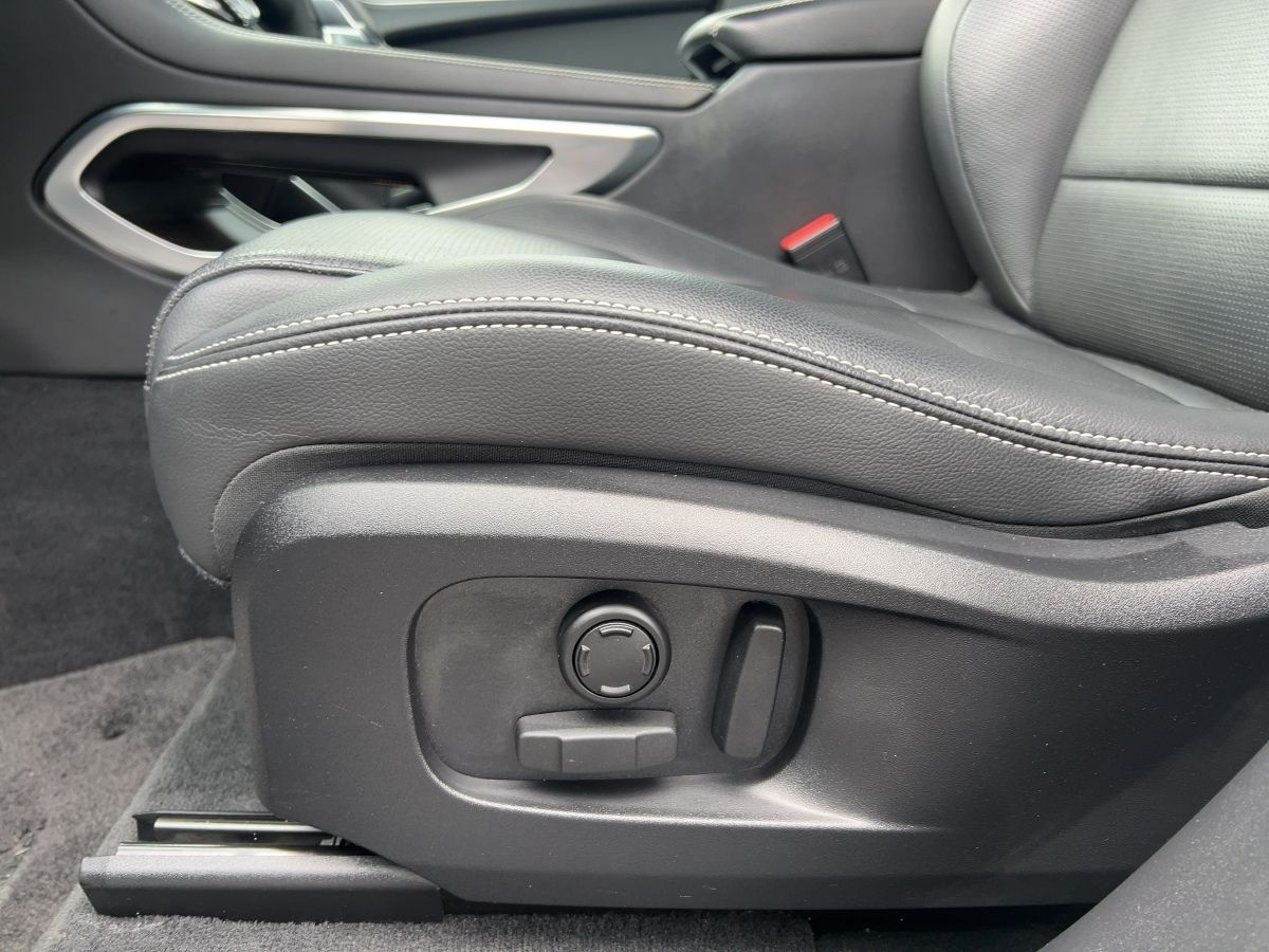 Jaguar F-Pace - Bild 15