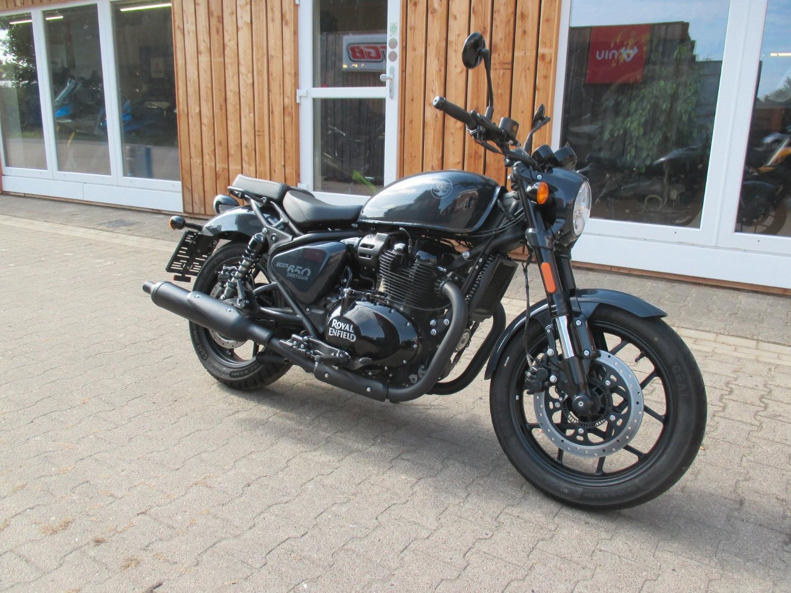 Royal Enfield Shotgun 650