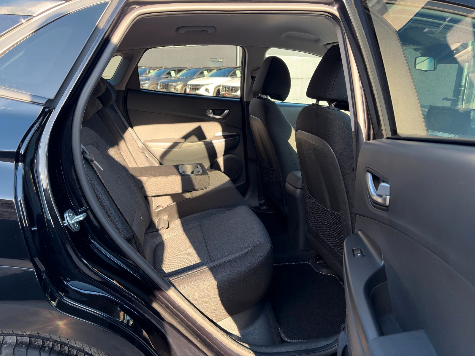 Fahrzeugabbildung Hyundai KONA E Edition 30+ Wärmepumpe CarPlay KRELL LHZ