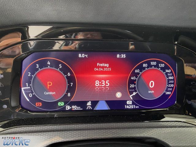 Golf VIII 2.0 TSI DSG GTI NAVI KLIMA KEYLESS PDC