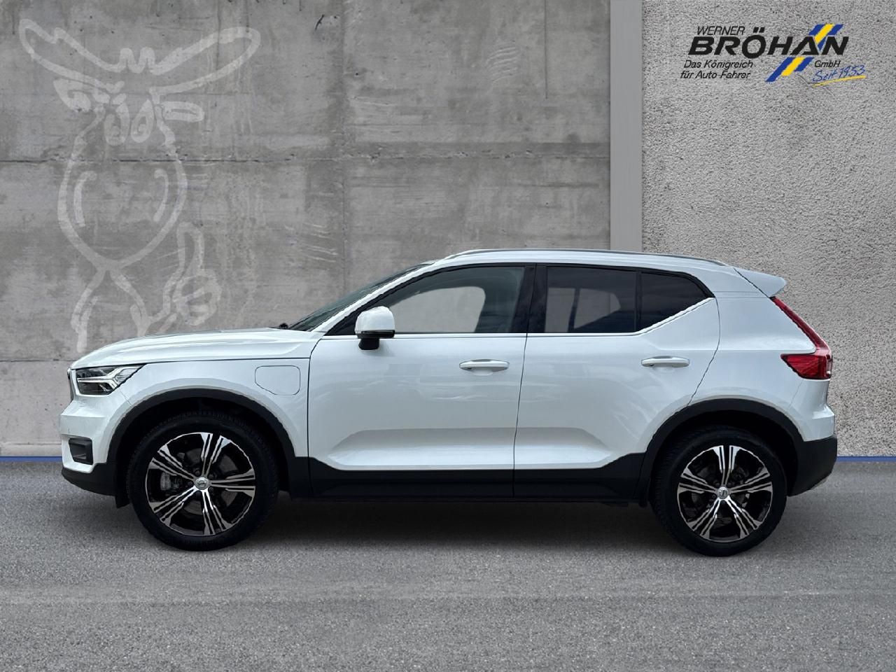 Fahrzeugabbildung Volvo XC40 Inscription Recharge Plug-In Hybrid 2WD