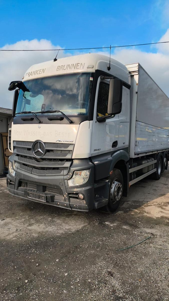 Mercedes-Benz Actros 4 3-Achser 2540 OM470 6x2 Fg