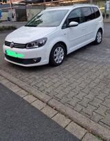 Volkswagen Touran . 3 Hand - Volkswagen Touran mit Benzin-Antrieb: Limousine, Automatik