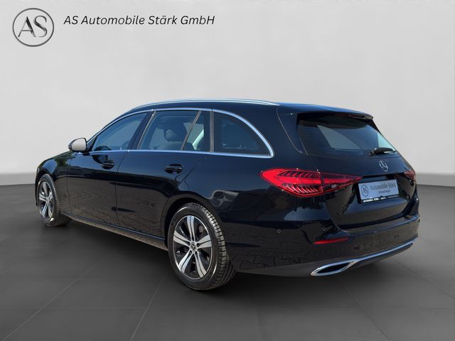 Fahrzeugabbildung Mercedes-Benz C 200 Td Avantgarde+LED+Kamera+AHK+Totwinkelas.