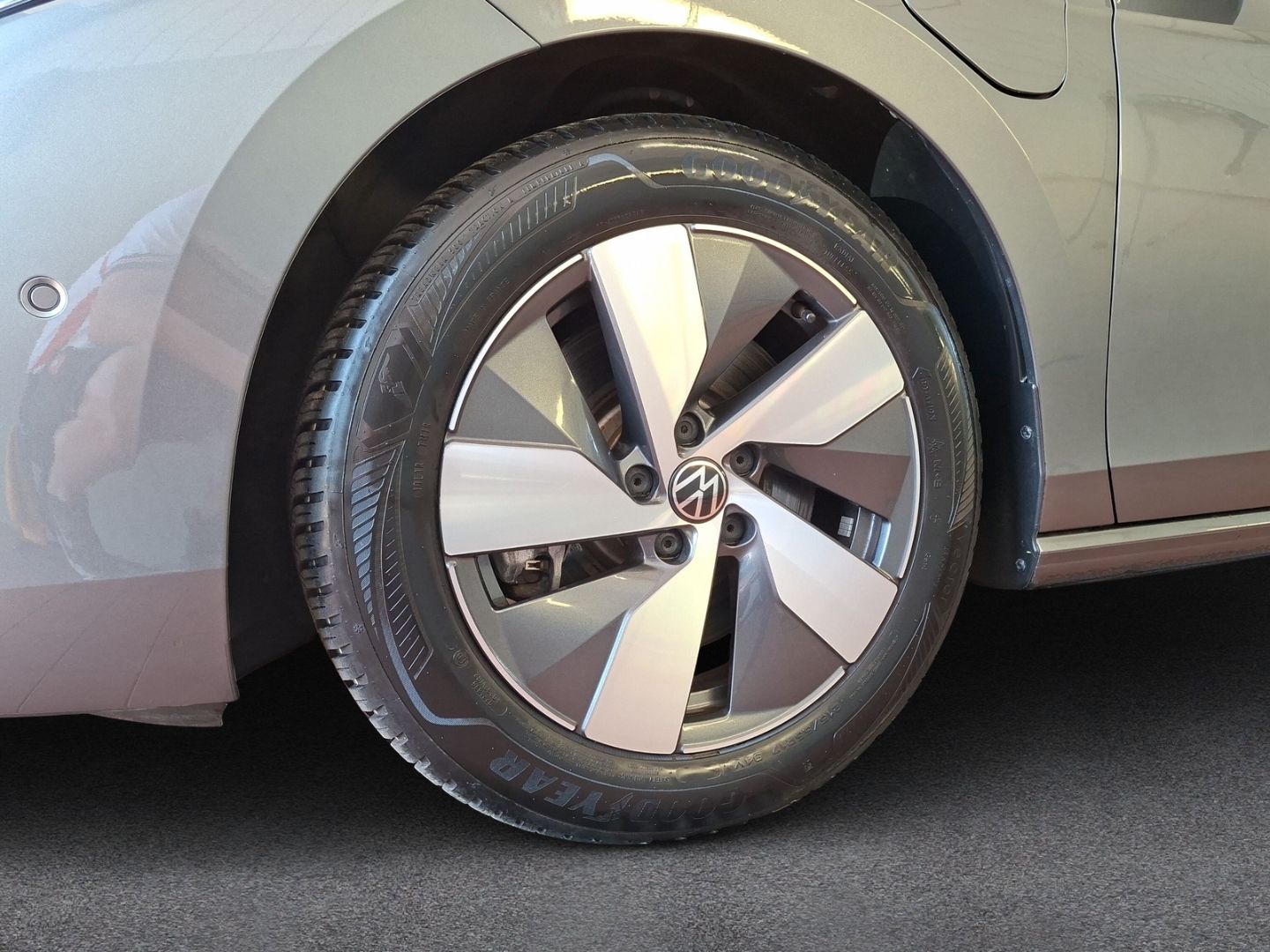 Passat 1.5 TSI DSG eHybrid Business *AHK*HUD*ACC