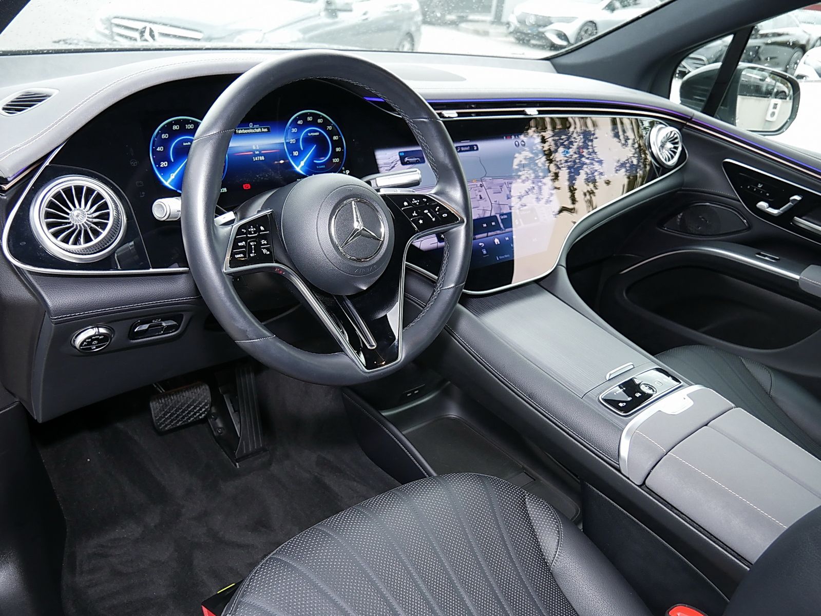 Mercedes-Benz EQS 580 4MATIC SUV MBUX Ambiente Fahrassist LED foto 10
