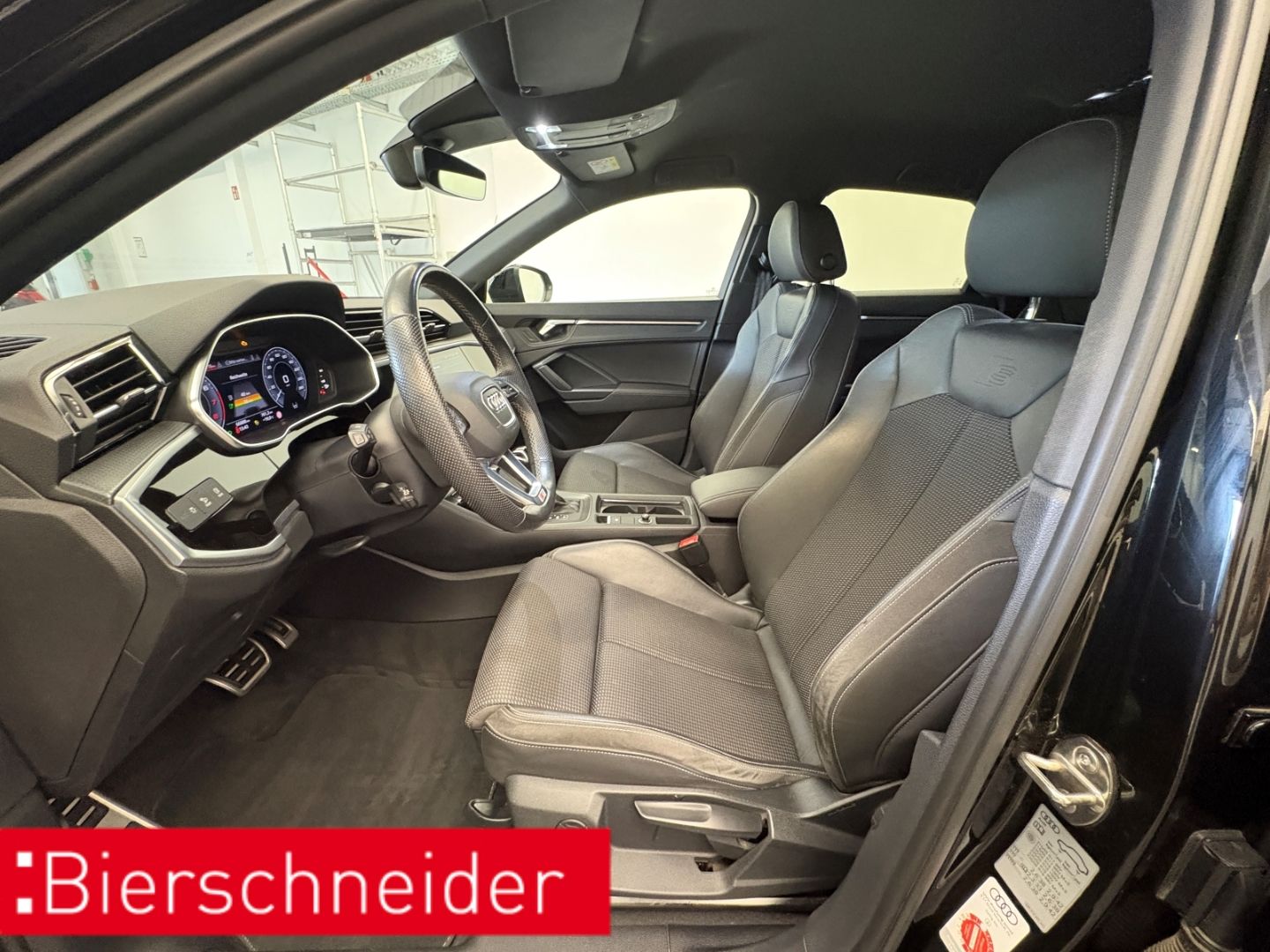 Audi Q3 - Bild 8