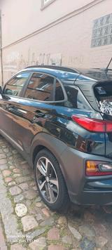 Hyundai Zum verkaufen Hyundai Kona 1.0T-GDI Premiu... - Hyundai KONA von privat