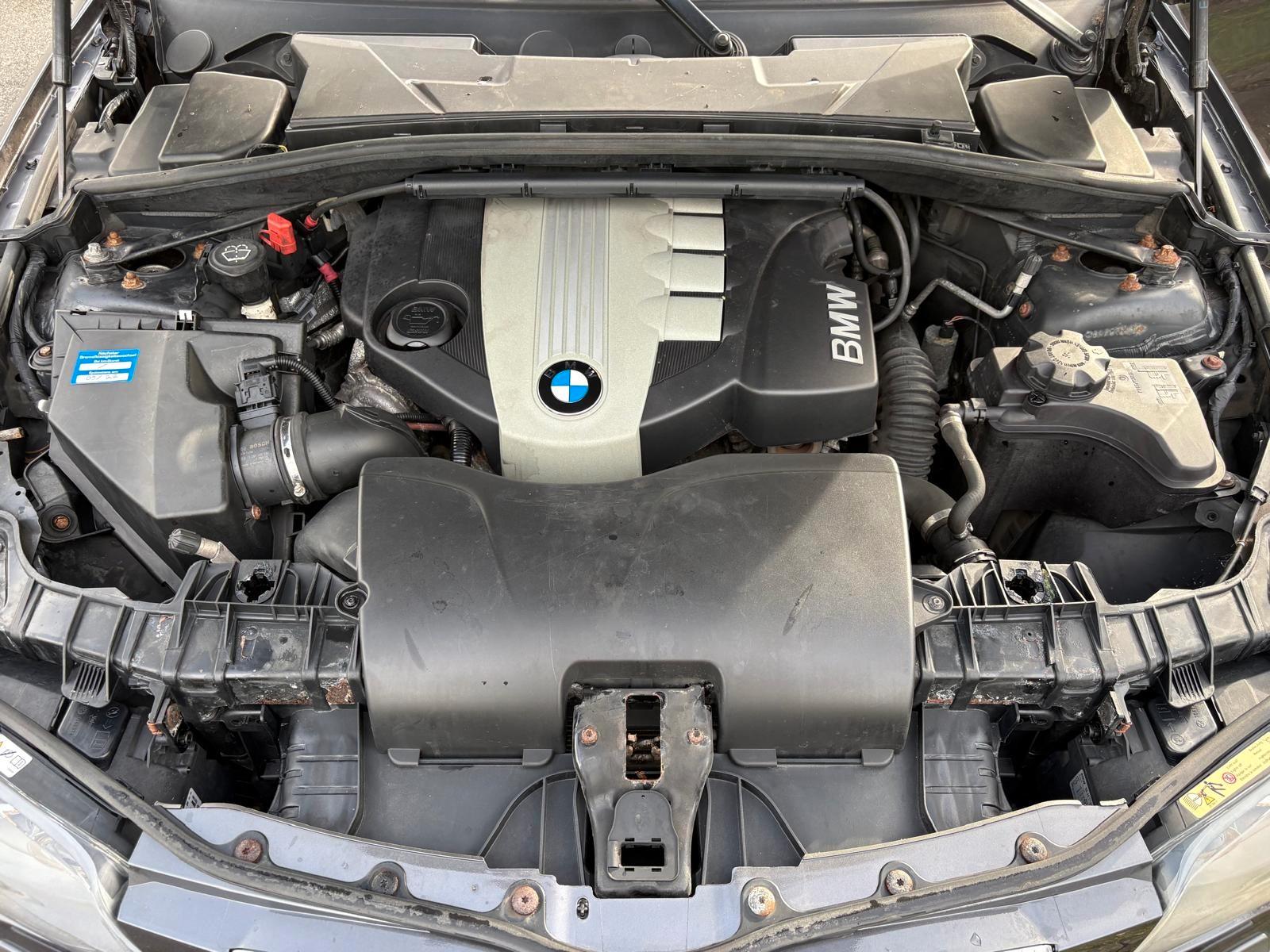 BMW 123d M-Sport 204ch - 1 ère main - Keyless - Xénon - Pneus toutes saisons - Carnet entretien