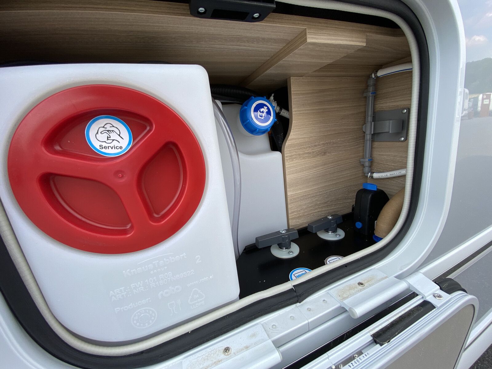 Fahrzeugabbildung Knaus Van TI PLUS PLATINUM SELECTION 700 LF Allrad,AHK