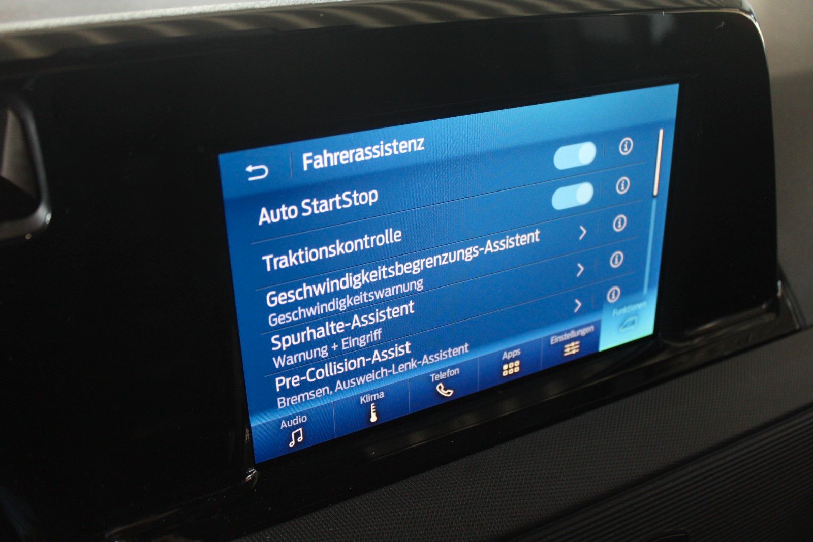 Fahrzeugabbildung Ford Transit Courier TREND Kasten KLIMA CAM WinterPak