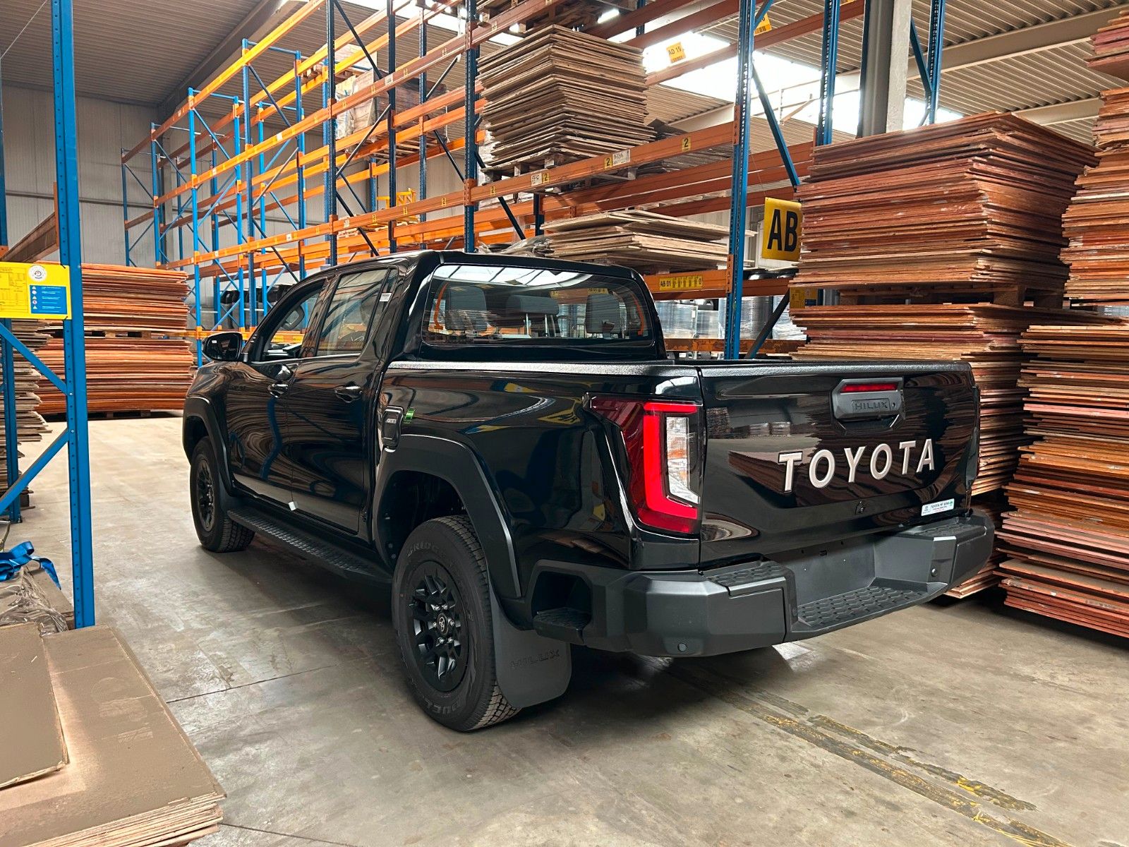 Toyota TRAVO |NEW|MY27|DOUBLE CAB imagem 3