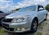 Skoda Octavia Combi Impuls Edition+SITZHEIZ+ALU+EURO 5 - Skoda Octavia: Impuls Edition