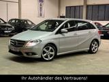 Mercedes-Benz B 180 B -Klasse B 180*AHK*Automatik*LEDER*PDC - Mercedes-Benz: Kleinbus, Klasse