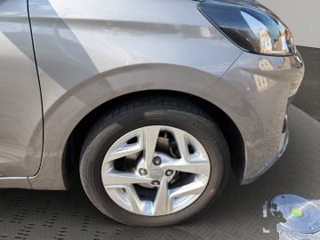 Hyundai i10 1.2 INTRO -NAVI-PDC-KAMERA-SITZHZG.+WR