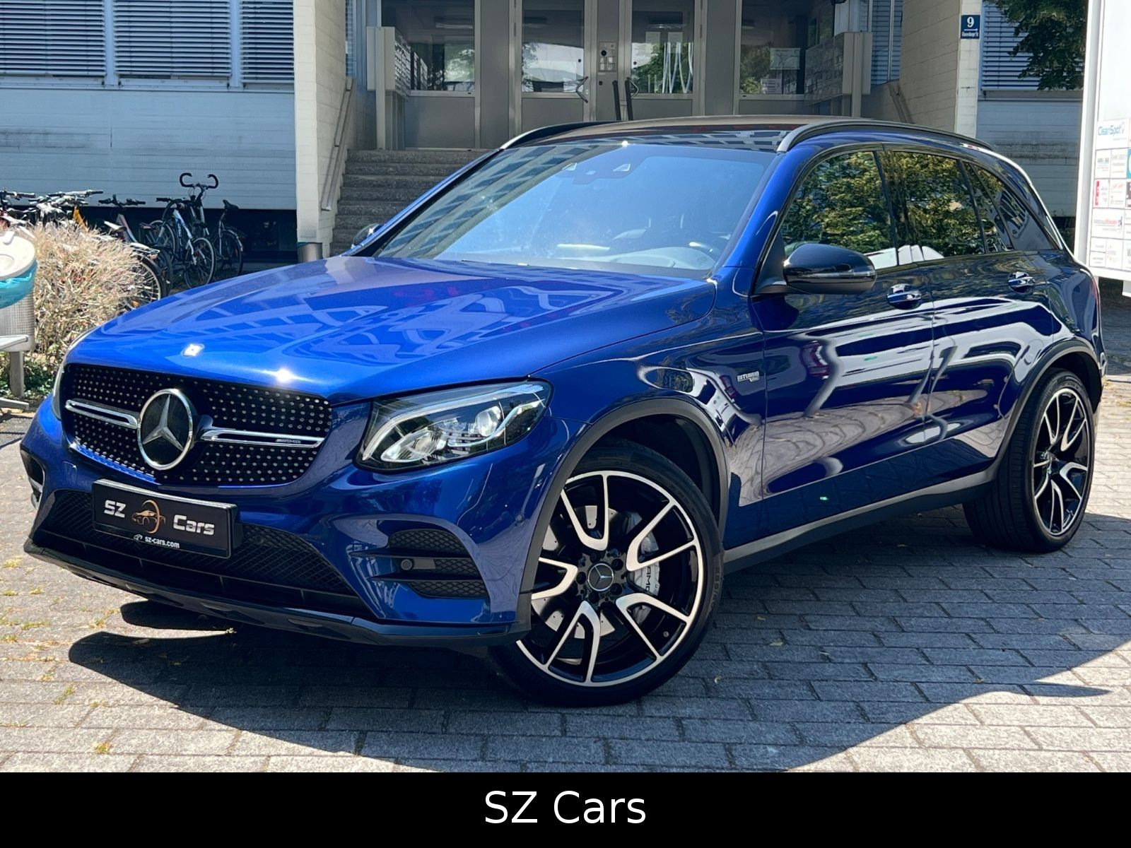 MERCEDES-BENZ GLC 43 AMG 4Matic LUFT KEYLESS PANO BURMESTER