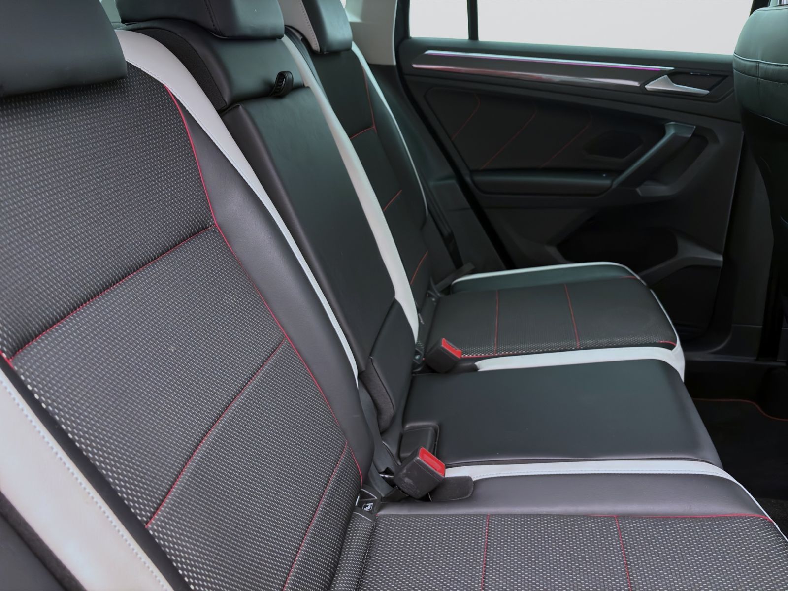 Volkswagen Tiguan - Bild 16