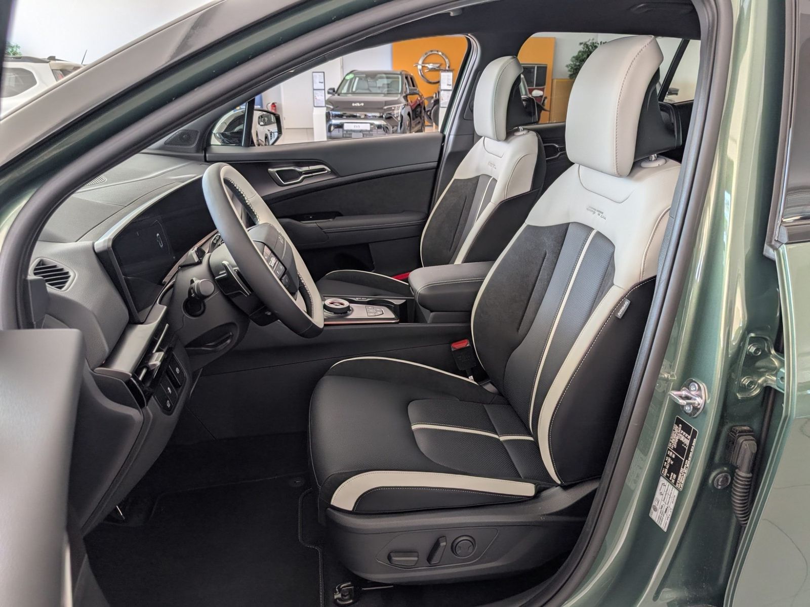 KIA Sportage 1.6 T-GDi DCT GT-Line Sound – Bild 8