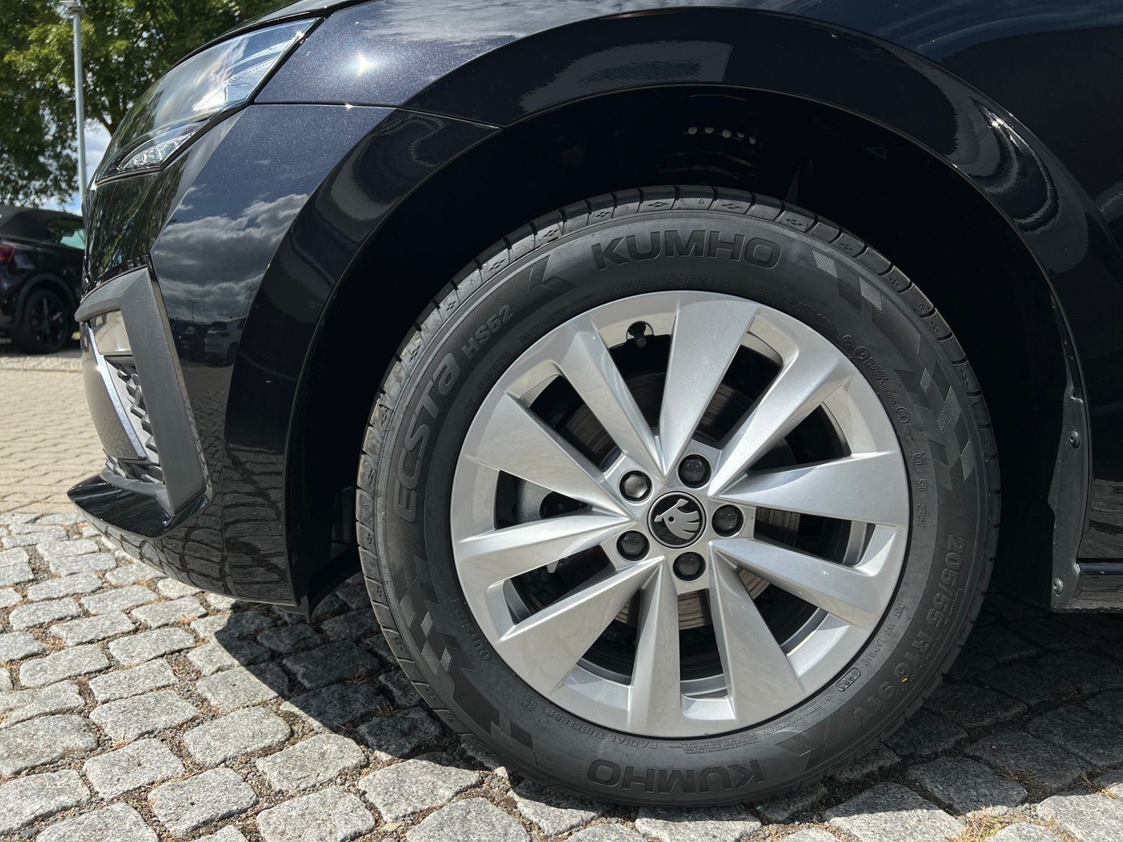 Fahrzeugabbildung SKODA Scala Selection 1.0 TSI DSG *AHK, LED, ACC, Kame